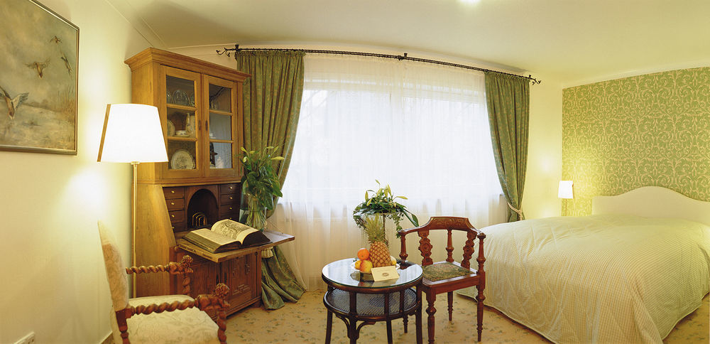 Antik-Hotel Eichenhof Bad Salzuflen Ngoại thất bức ảnh